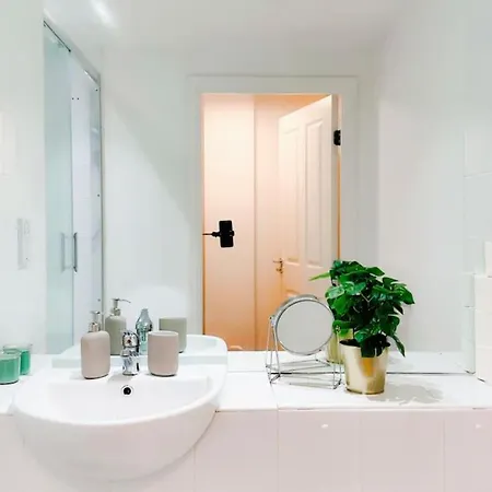 Apartment Centre Retreat *