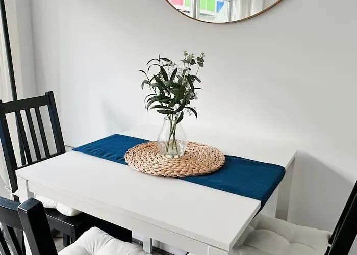 Centre Retreat 아파트 리즈